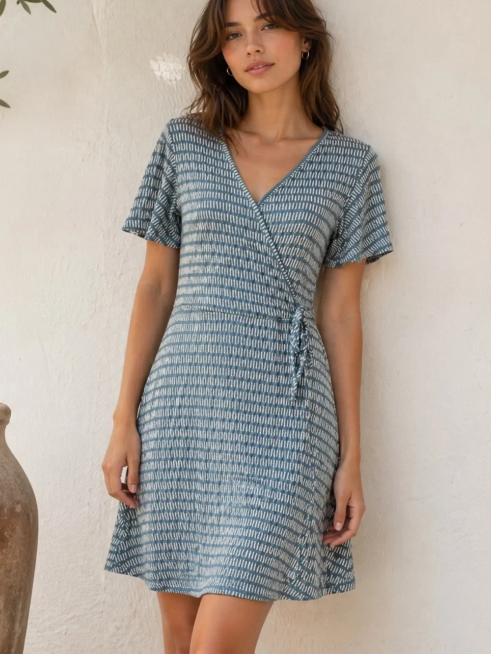 Caution to the Wind Baby Blue Faux Wrap Short Sleeve Mini Dress size Medium - Picture 1 of 8